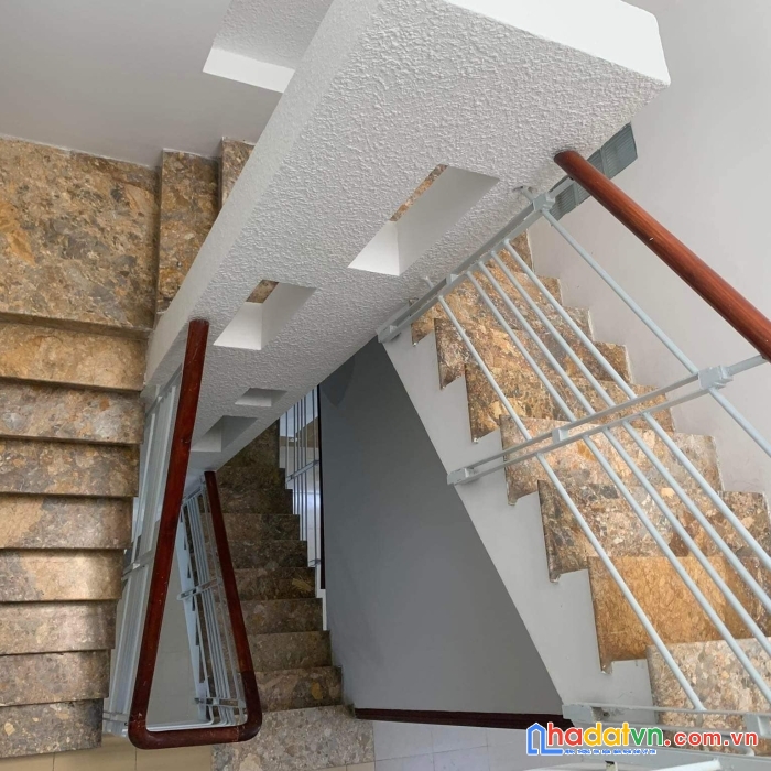 Bán nhà trương công định, tân bình, sát mặt tiền, 3 tầng , 60m2, nhỉnh 6 tỷ.