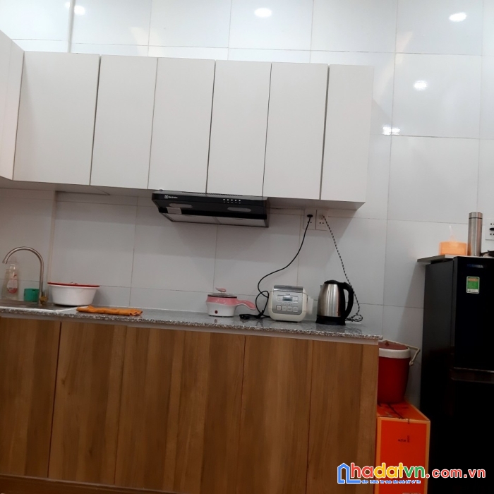 Chính chủ cần bán hoặc cho thuê căn nhà đẹp vị trí tại quận 1 , tp hcm