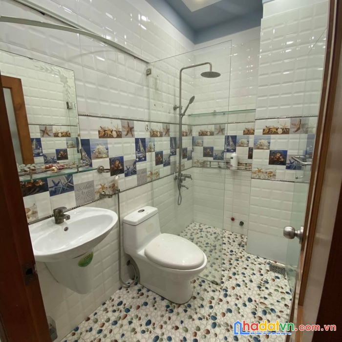 Bán nhà 111/ phạm văn chiêu, 4x15m, hẻm 5m, 4 tầng, nhà mới ở ngay chỉ 6. 3 tỷ
