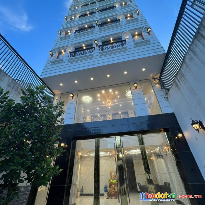 Bán khách sạn tâm huyết giá đổ nợ ngay biển vĩnh hải nha trang lh 0985451850 xuyên