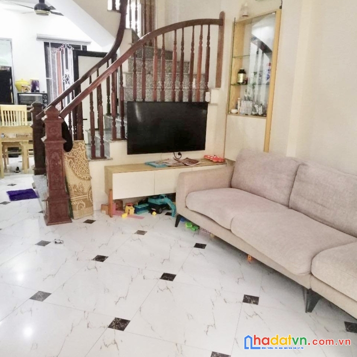 Hàng xóm kđt thanh hà cự khê thanh oai, 30m2, 3 tầng, 2.2 tỷ.