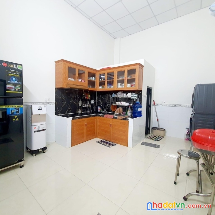 Chính chủ bán nhà c4, mặt tiền đường số 8, bhha, nhựa 8m, 72m2 chỉ 7.5 tỷ, sát tân phú
