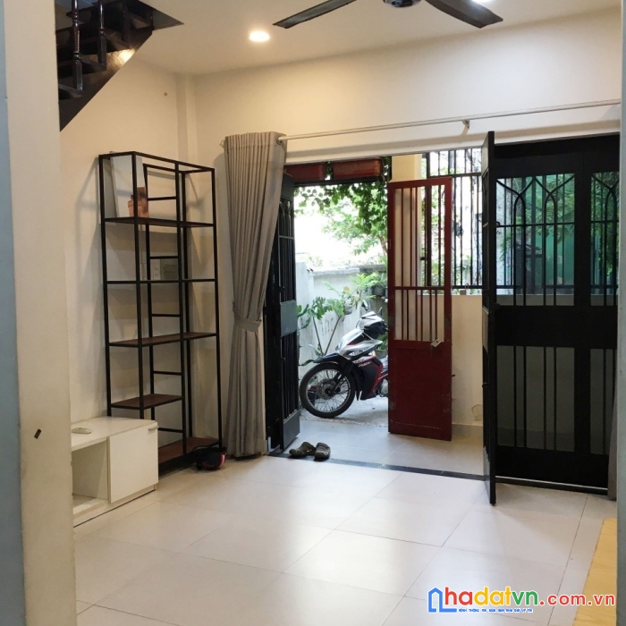 Chính chủ cần bán nhanh căn nhà siêu đẹp tại quận bình thạnh, tphcm