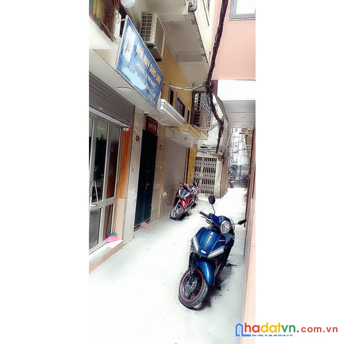 Bán nhà phố cát linh 30m2 5 tầng mt:6 m giá: 3.05 tỷ quận đống đa - 2 mặt thoáng - 4 phòng ngủ