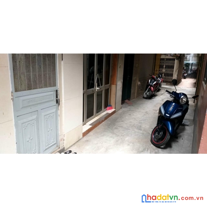 Bán nhà phố cát linh 30m2 5 tầng mt:6 m giá: 3.05 tỷ quận đống đa - 2 mặt thoáng - 4 phòng ngủ