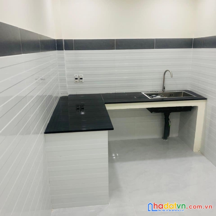Bán nhanh nhà đường 38 linh đông 50m, hẻm xe tải