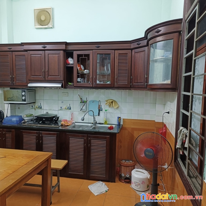 Hiếm !!! xem ngay nhà ở phú đô nam từ liêm 5 tầng, 6 ngủ, ngõ thông thoáng, dân tự xây chỉ 3.9 tỷ