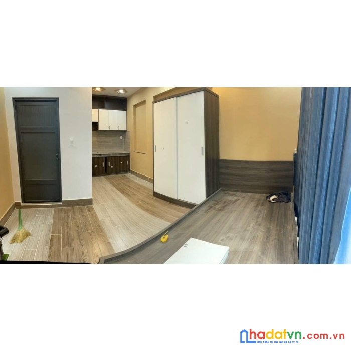 Nhà hxh đậu cửa, gần mt cao thắng, p12, q10, tn 35 tr/tháng, 10pn, ngang 6.6*17m, 17.4 tỷ