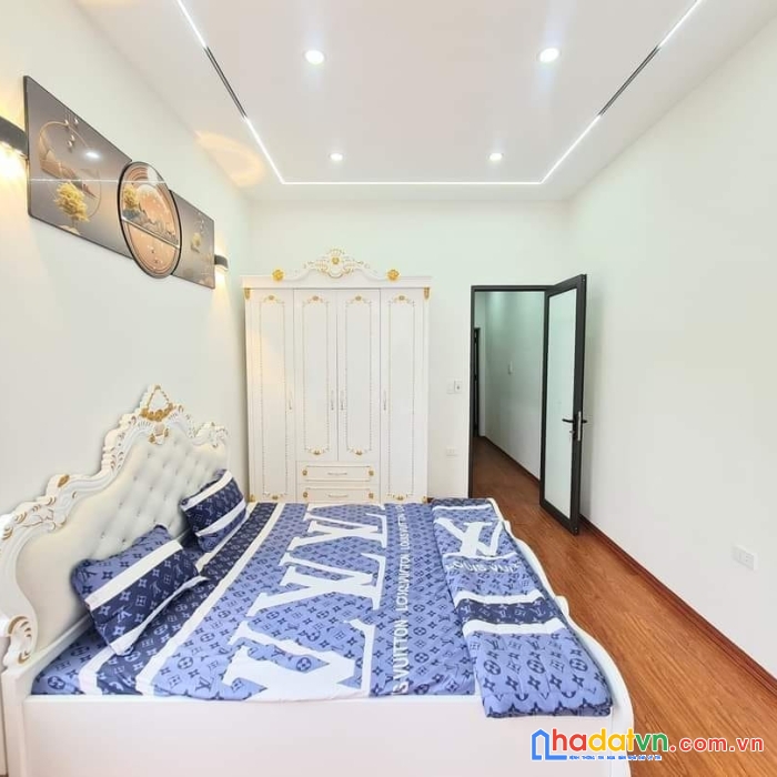 Bán nhà đẹp triều khúc, 4 tầng, 4 pn, ngõ nông, gần ô tô, thanh trì, 3,45 tỷ