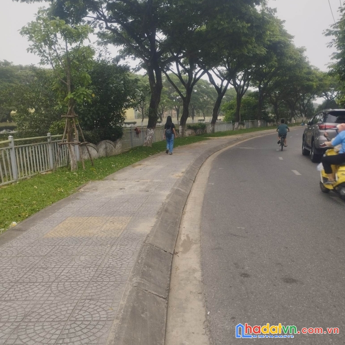 Nhà đẹp thanh khê, mặt tiền kinh doanh, nhìn ra sông thơ mộng và thoáng mát, chỉ 3 tỷ x