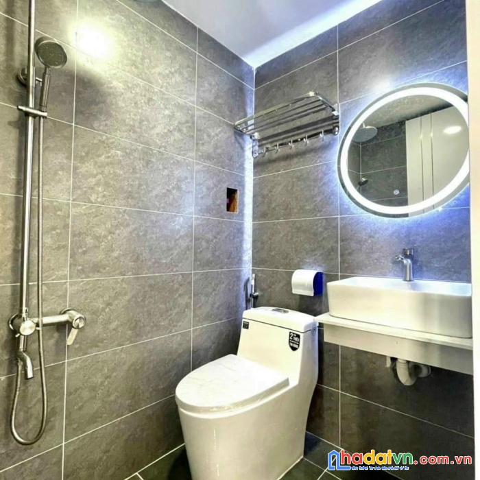 Sale 5o%! lô góc láng hạ, sát phố, ngõ thông, ba gác tránh, nhà ở luôn, 47mx4t, chỉ 4.5 tỷ