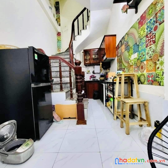 Hiếm, sổ đỏ riêng biệt, đường nguyễn đức cảnh, quận hoàng mai, 26m2, 3 tầng, 1,8 tỷ