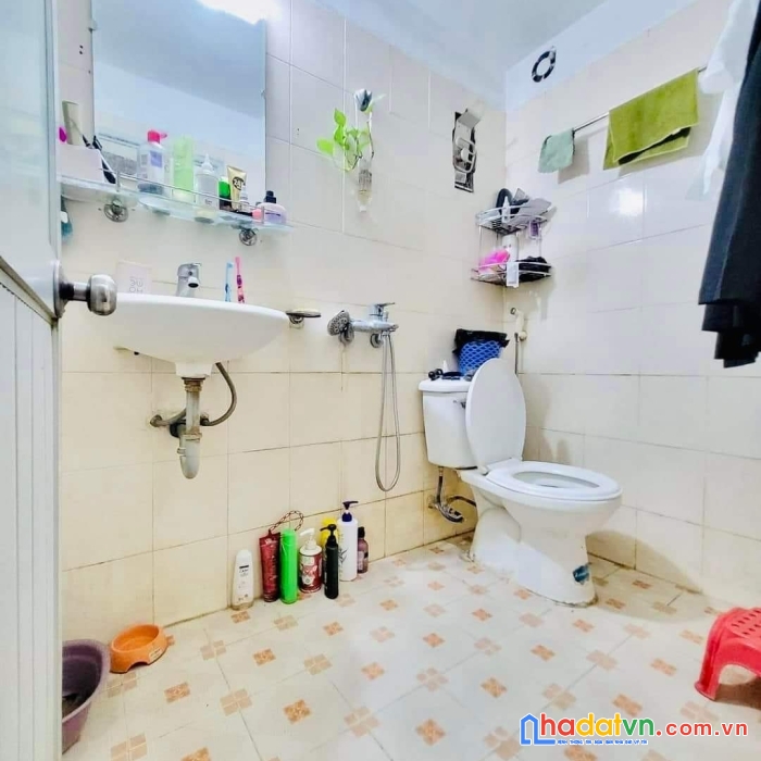 Hiếm, sổ đỏ riêng biệt, đường nguyễn đức cảnh, quận hoàng mai, 26m2, 3 tầng, 1,8 tỷ