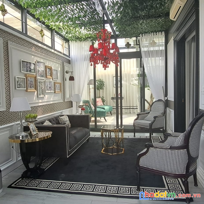 Bán siêu biệt thự 100 tỷ cục hiếm, mặt tiền đường lớn trung tâm quận 7