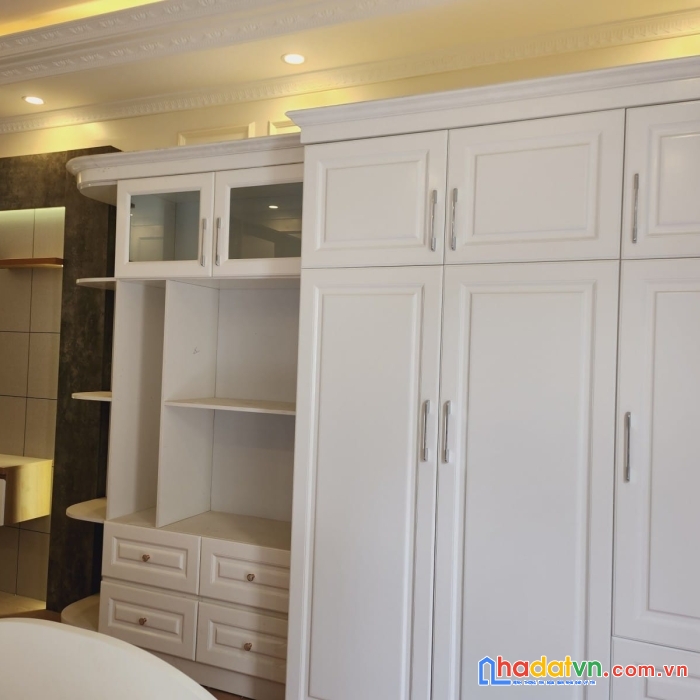 Bán nhà thịnh hào đống đa 38m 5 tầng mặt ngõ ô tô kinh doanh nhỉnh 5 tỷ lh 0975124520