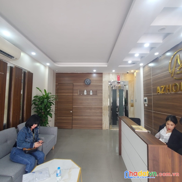 Bán nhà ngụy như kon tum 45m 4 tầng mặt tiền 4.5m phân lô vỉa hè ô tô tránh kd sầm uất nhỉnh 14 tỷ