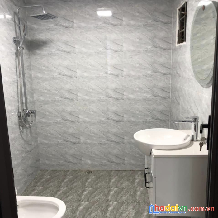 Bán biệt thự để 2 ô tô tại ngõ 192 lê trọng tấn