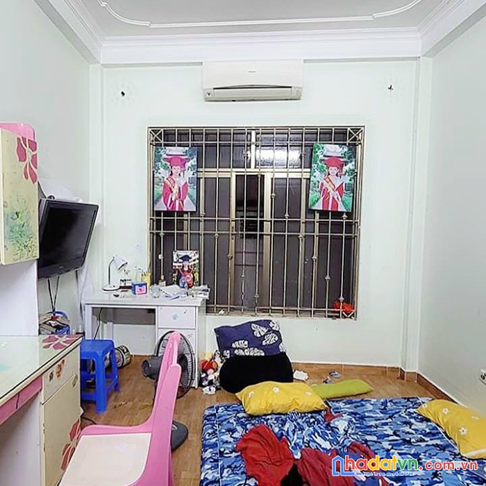 Tài chính 2.5 tỷ có nhà 5 tầng mt:3.4m quận hai bà trưng - gần phố cổ - dt:25m2 - đầy đủ công năng