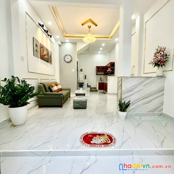 Nhà mới 4 tầng căn góc hưng phú p9q8 giá 4,35 tỷ tl