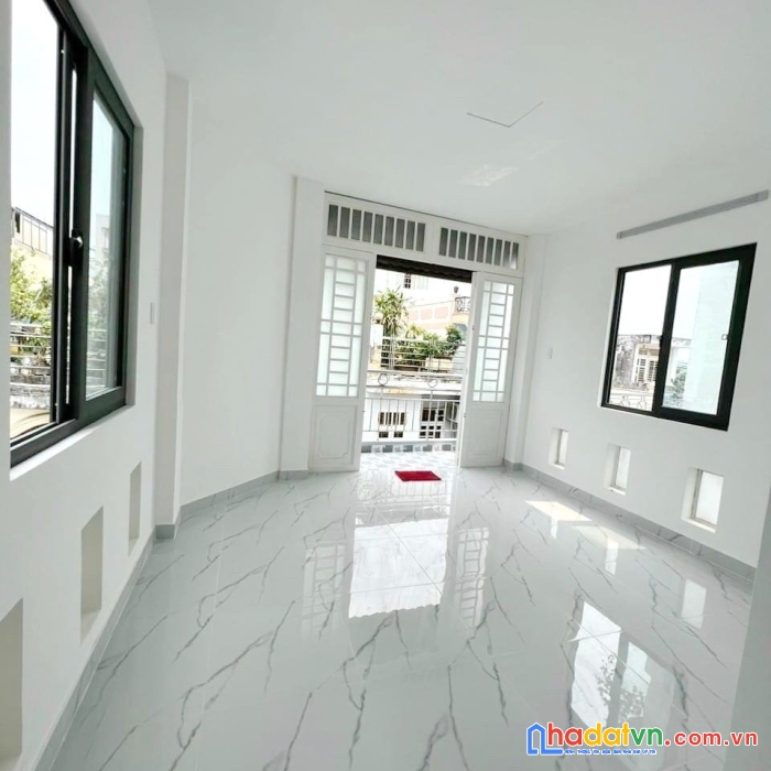 Nhà mới 4 tầng căn góc hưng phú p9q8 giá 4,35 tỷ tl