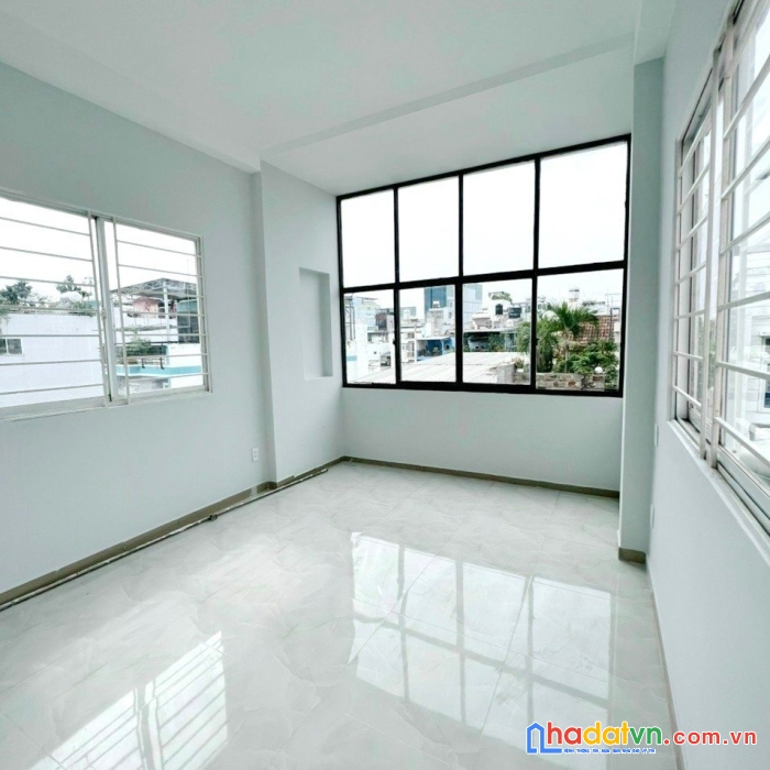 Nhà bán mới 5 tầng hẻm 575 cmt8 p15q10 - 5 tỷ 280 triệu