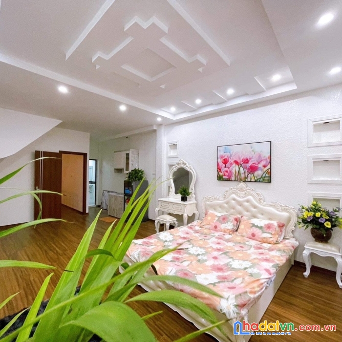 Bán nhà phố tân mai, vỉa hè, kinh doanh 55m x 5 tầng x 6 ngủ x giá 12tỷ