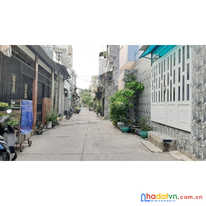 Nhà bán hẻm xe tải đường âu dương lân p3q8. giá 9 tỷ tl
