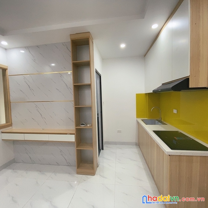 Mở bán chung cư giá rẻ thổ quan - khâm thiên - xã đàn - đống đa ở luôn. nội thất đầy đủ