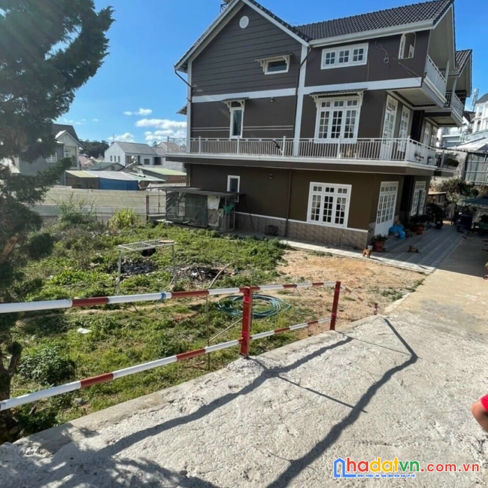 (giá tốt quá) bán gấp nhà biệt lập đường lữ gia, đà lạt 625m2 giá chỉ 15 tỷ