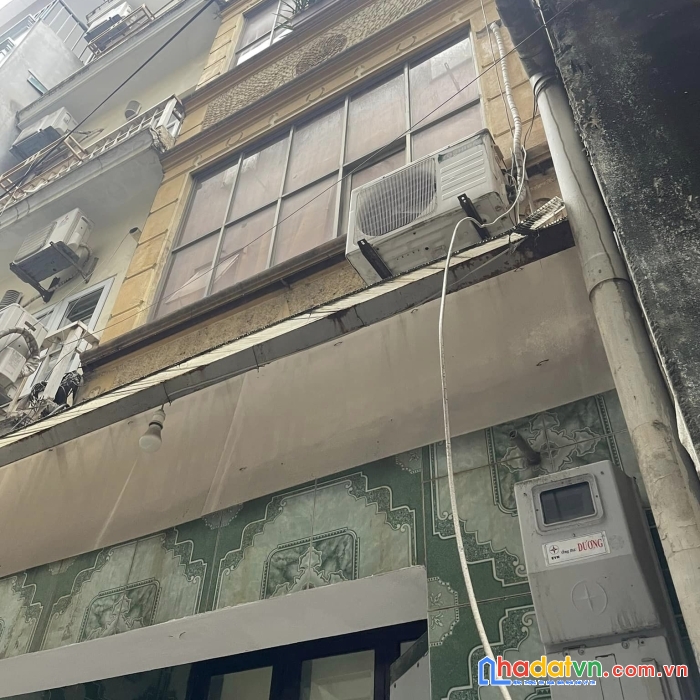 Siêu vip_ xem ngay  nhà hoàng quốc việt, cầu giấy phân lô ô tô cạnh nhà 48m2, 4 tầng kiên cố ở