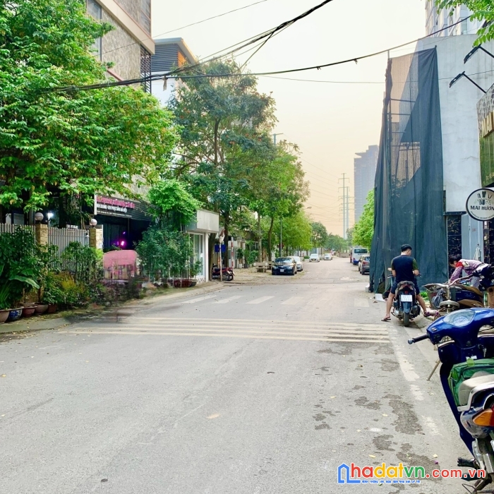 Mảnh đất vàng, hàng xóm ciputra, mặt phố phú xá, vỉa hè kd, dt105m, mt5m, giá 21,8 tỷ.