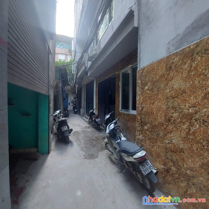Ccmn trung kính, 850 triệu/năm , 52m x 7t thang máy chỉ 8,9 tỷ