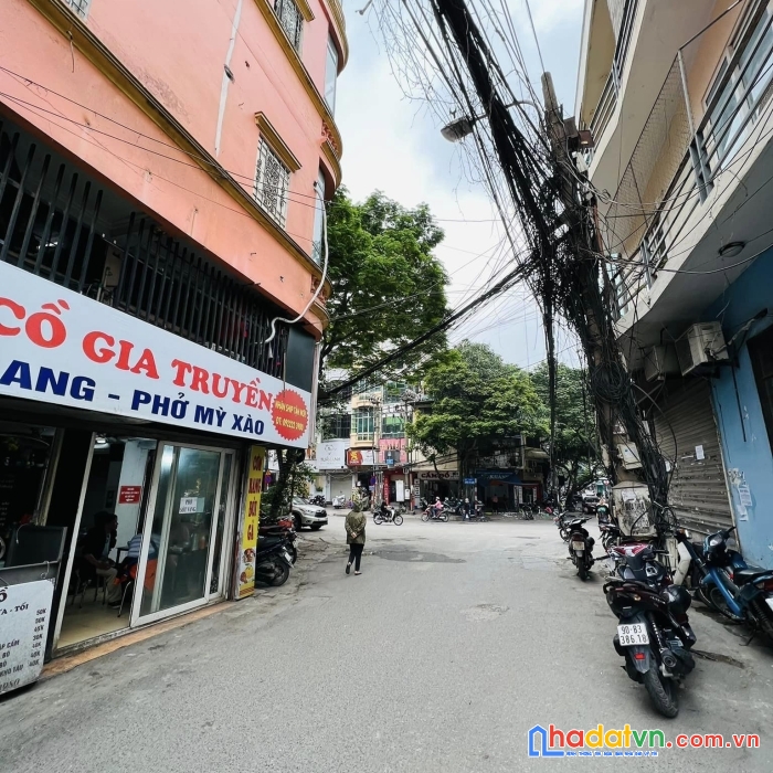 Bán nhà mặt phố quốc tử giám, lô góc vỉa hè, kinh doanh, 35m2, 5 tầng, mt 5m, nhỉnh 10 tỷ