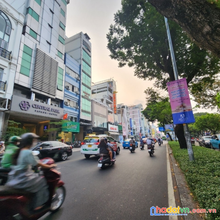 Cho thuê nhà mặt tiền hai bà trưng, p.6, q3
