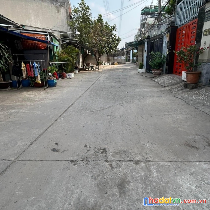 Chính chủ bán nhà mới 4 tầng đường hồ văn long, hẻm 3 xe tải tránh, 66m2 chỉ 6.1 tỷ