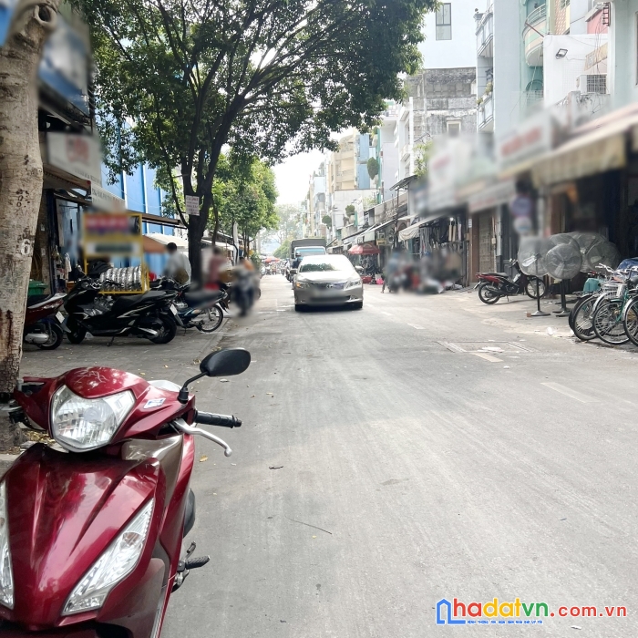 Nhà 6 tầng mặt tiền ngay chợ tân thành đường phạm hữu chí p12q5