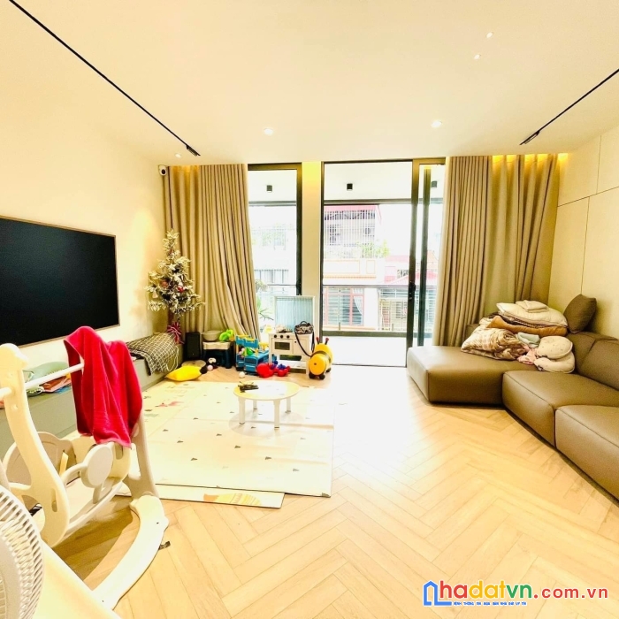 Bán nhà phố nguyễn phúc lai, phân lô, ô tô, 6 tầng thang máy, kinh doanh, 90 m2, 28 tỷ.