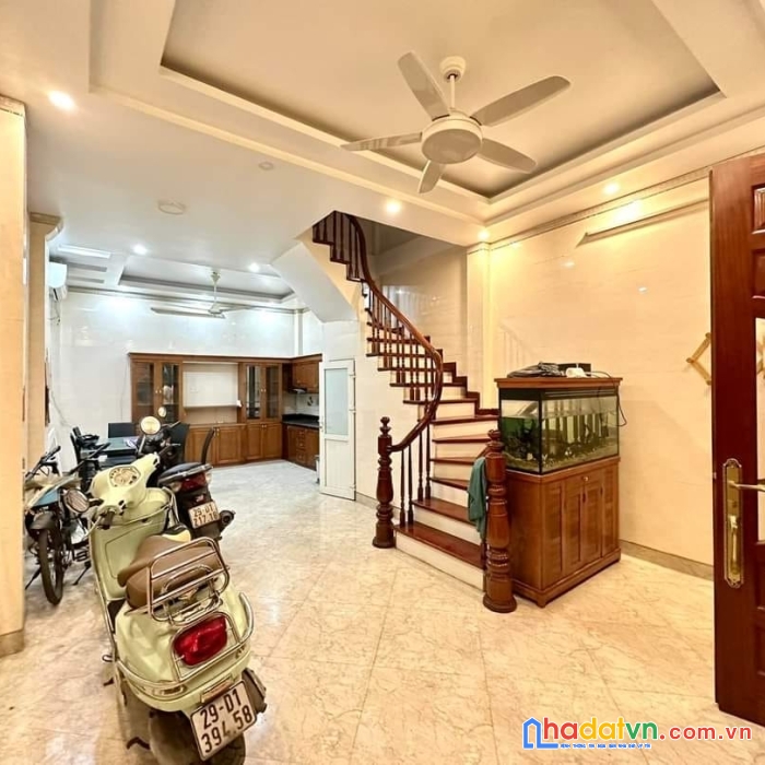 Bán nhà minh khai 75m2*4 tầng, ô tô gần, lô góc, ngõ thông, chỉ hơn 7 tỷ.