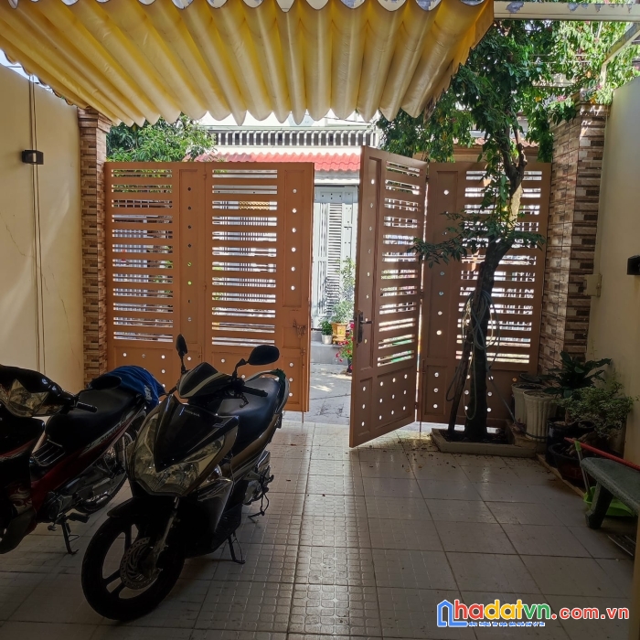 Nhà bán hxh lâm thị hố tch05 , q12 88.4 m2, 3 tầng chỉ 4 tỷ 450 triệu