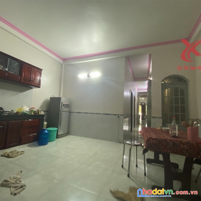 Chủ quá kẹt cần bán gấp nhà 1 trệt 2 lầu ngay đại học mở long bình tân, biên hòa
