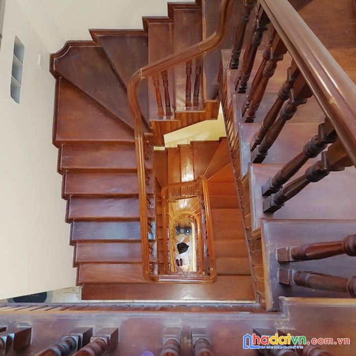 Bán nhà đẹp ở ngay phố nghĩa đô cầu giấy vỉa hè ô tô nhỉnh 16 tỷ.