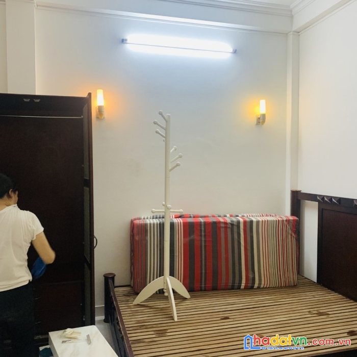 Siêu phẩm ngã ba nguyễn chính 38 m2, 5 tầng cứng cựa, chỉ 3 tỷ 4.