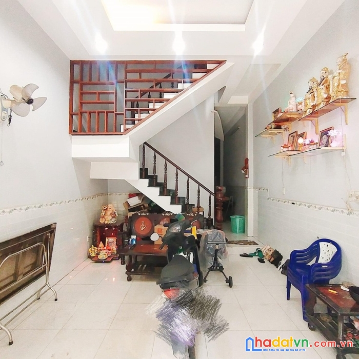 Chính chủ bán nhà 2 tầng đường hương lộ 2, hẻm xe hơi, 64m2 chỉ 4.7 tỷ, gần ngã tư bốn xã.