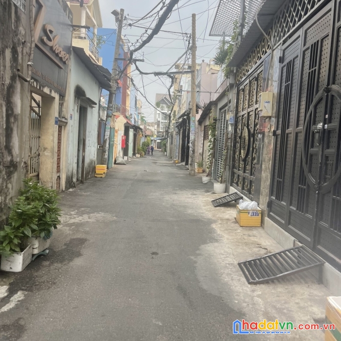 Bán nhà mới đẹp hxh thông số vàng 4 x 16 công nhận đủ tân phú 5  tỷ 3