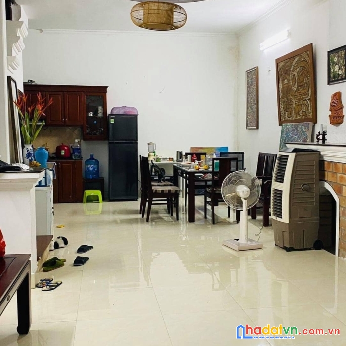 Hơn 6 tỷsở hữu ngay  nhà đẹp phố hoàng hoa thám, ba đình, gần phố, ô tô đỗ gần, tương lai mặt phố