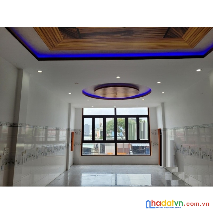 Nhà mặt tiền tôn đức thắng 145m2, ngang 5.3m, 3 tầng, kiên cố, kd, 9.2 tỷ