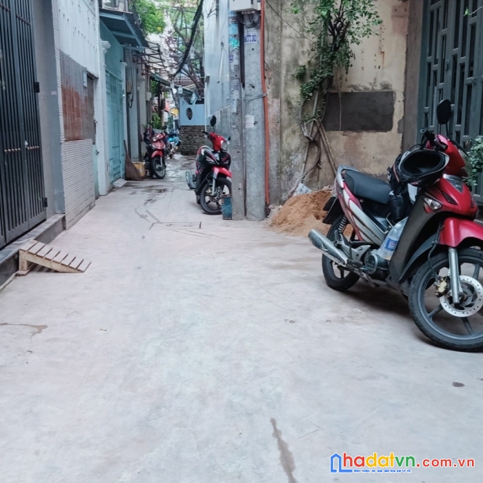Bán nhà luỹ bán bích, t.phú 60m2 2t 4x15 sổ vuông vức, công nhận đủ giá chỉ 5 tỷxx