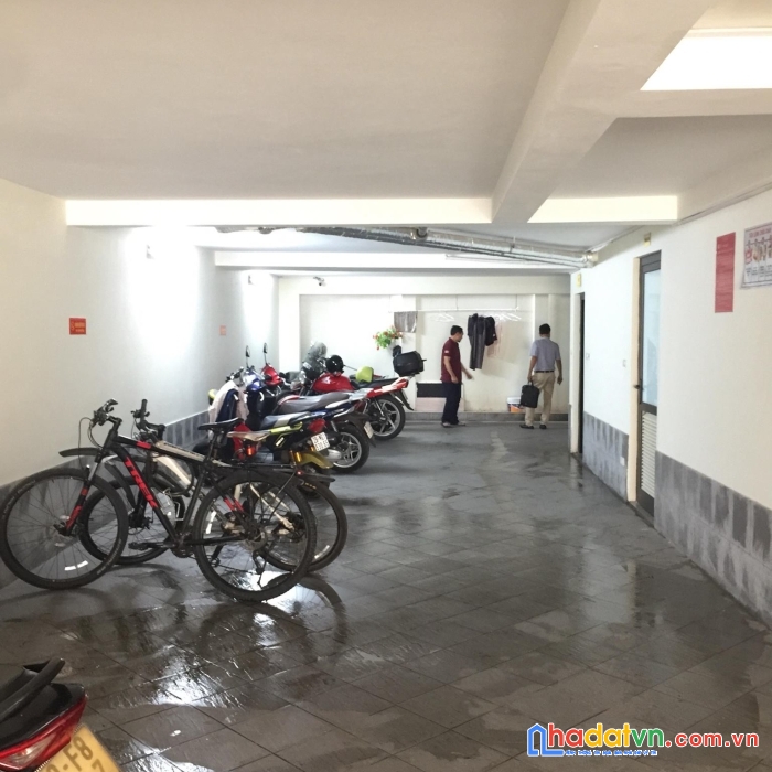 Bán nhà 7 tầng 24 phòng cho thuê ngõ 445 nguyễn khang cầu giấy 19 tỷ.