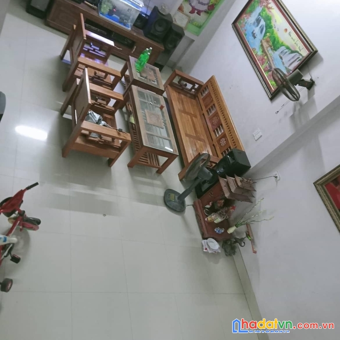Nhà chính chủ - vị trí đẹp - giá rẻ nhất khu vực thị trấn rừng thông - đông sơn