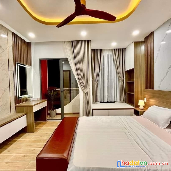 Bán nhà hxh đậu cửa, 10m ra hxt, nguyễn đình chiểu, q3, vùa ở vừa kd, 3.8m*11m, nhỉnh 6 tỷ